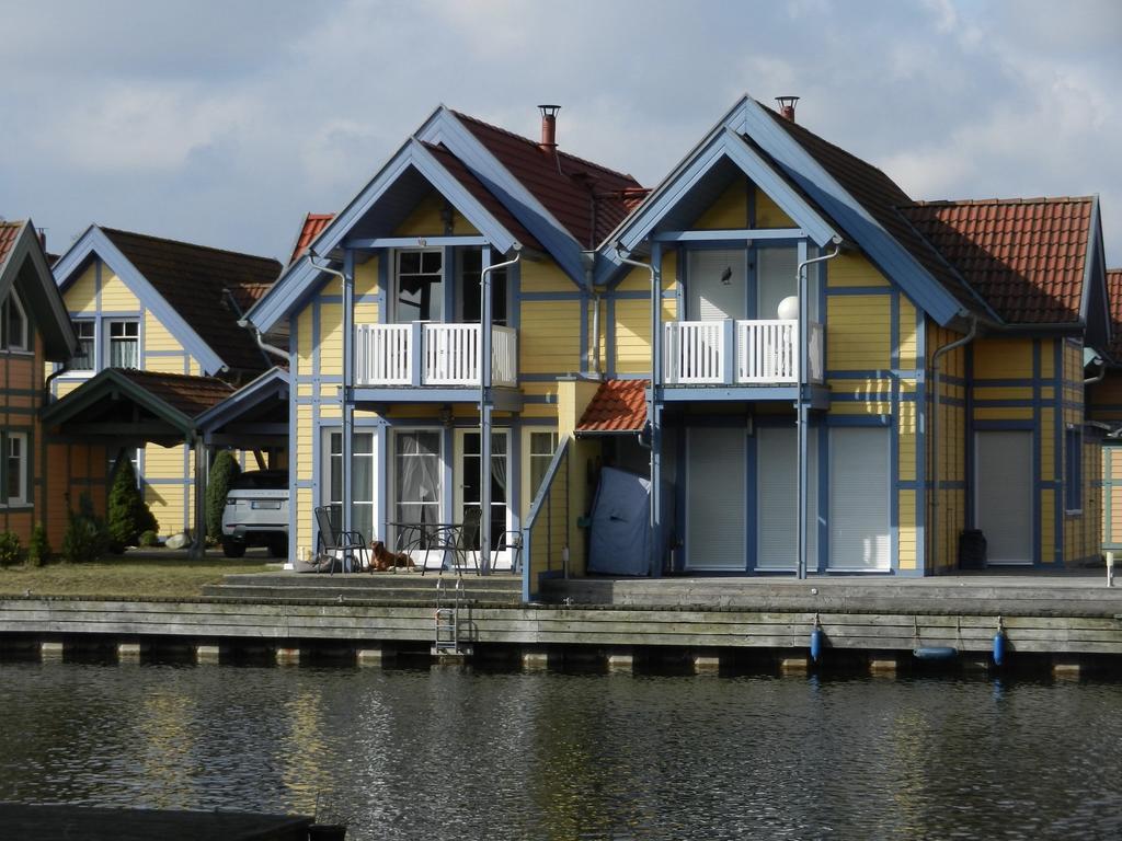 Ferienhaus Schoen Villa Rheinsberg Buitenkant foto